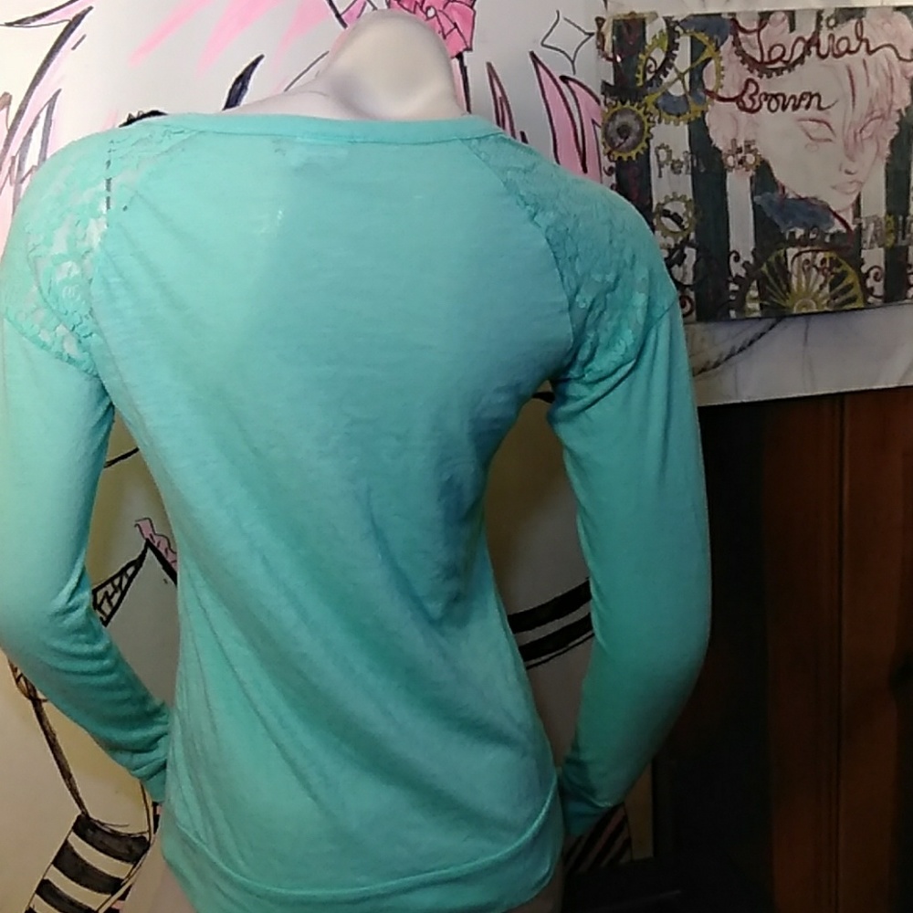 Pink Top - Picture 4 of 5